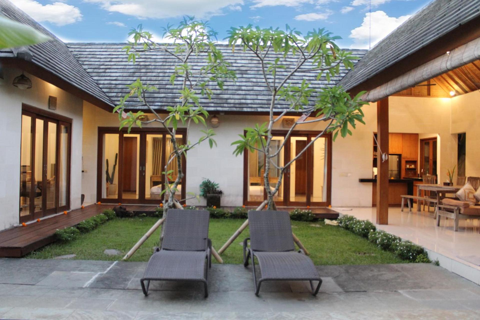 Villa Kim Seminyak Экстерьер фото